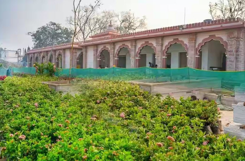 Samlei mandir (Remed)